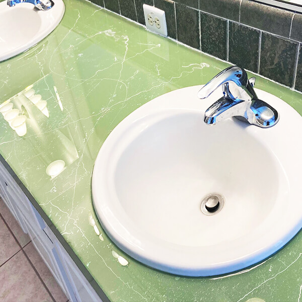 clear epoxy for vanity bathroom counter top